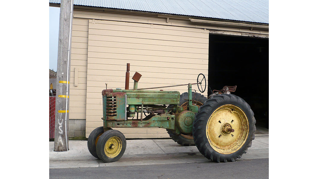 Figure 1.5: Old tractor image